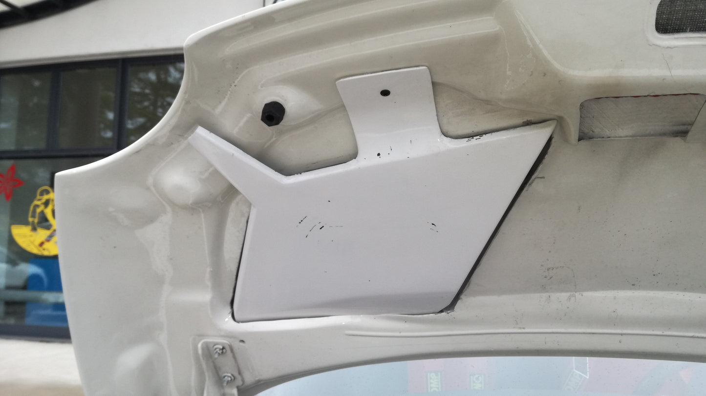 Par de bandejas de agua para ventilaciones de capó Abarth 500 / 595 / 695 - Cadamuro