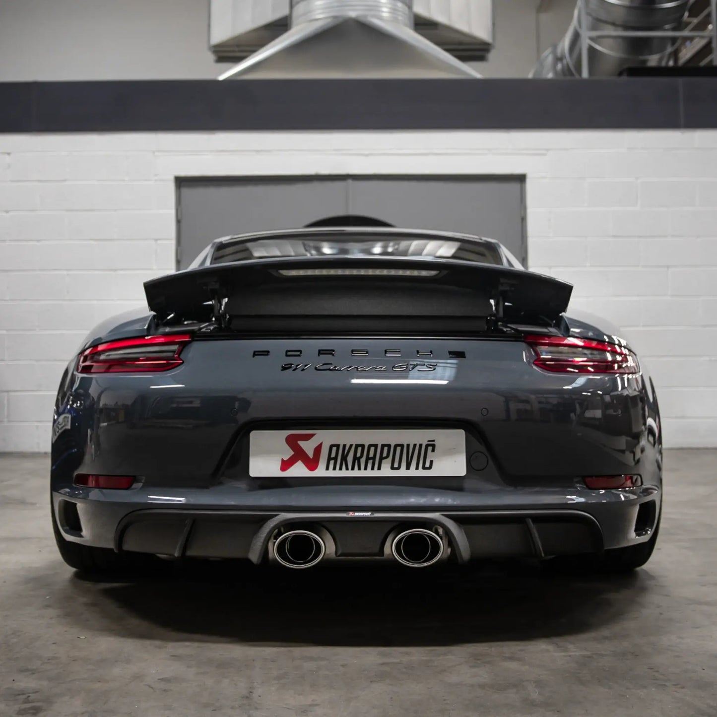 Porsche 911 Carrera / S / GTS (991.2) | Akrapovic | Rear Carbon Diffuser (High Gloss) - TMC Motorsport