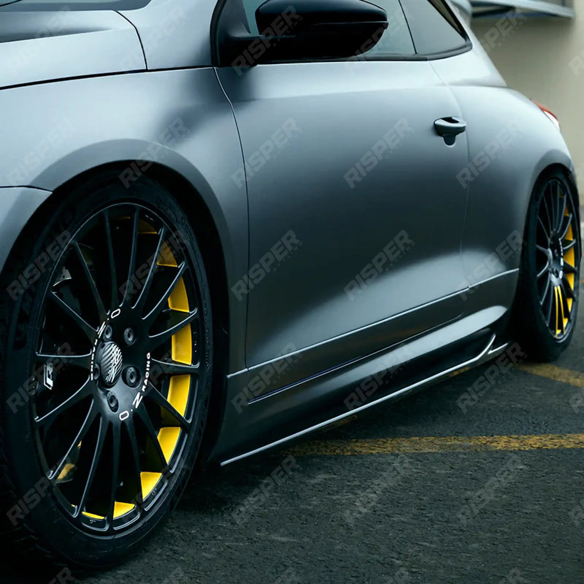 Complete Body Kit in Gloss Black For Volkswagen Scirocco R 2014-2017