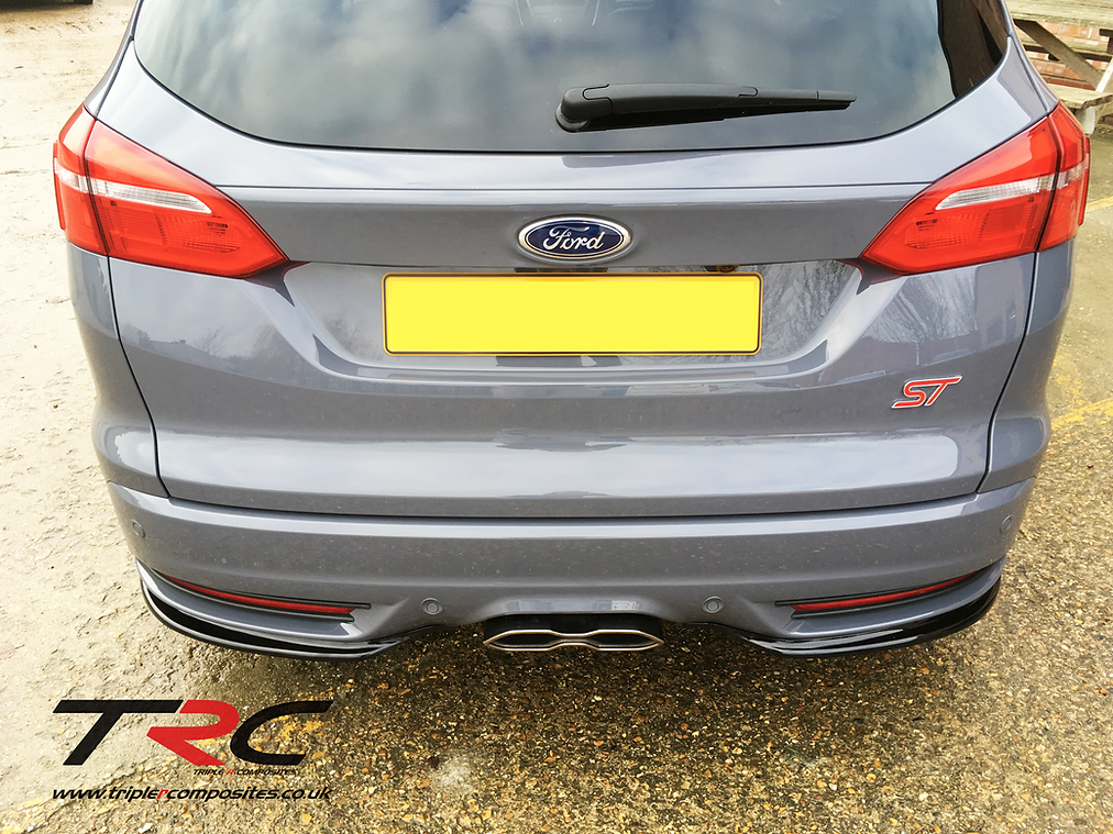 Ford Focus MK3 ST250 PFL & FL Estate Rear Spats - Triple R Composites - TMC Motorsport
