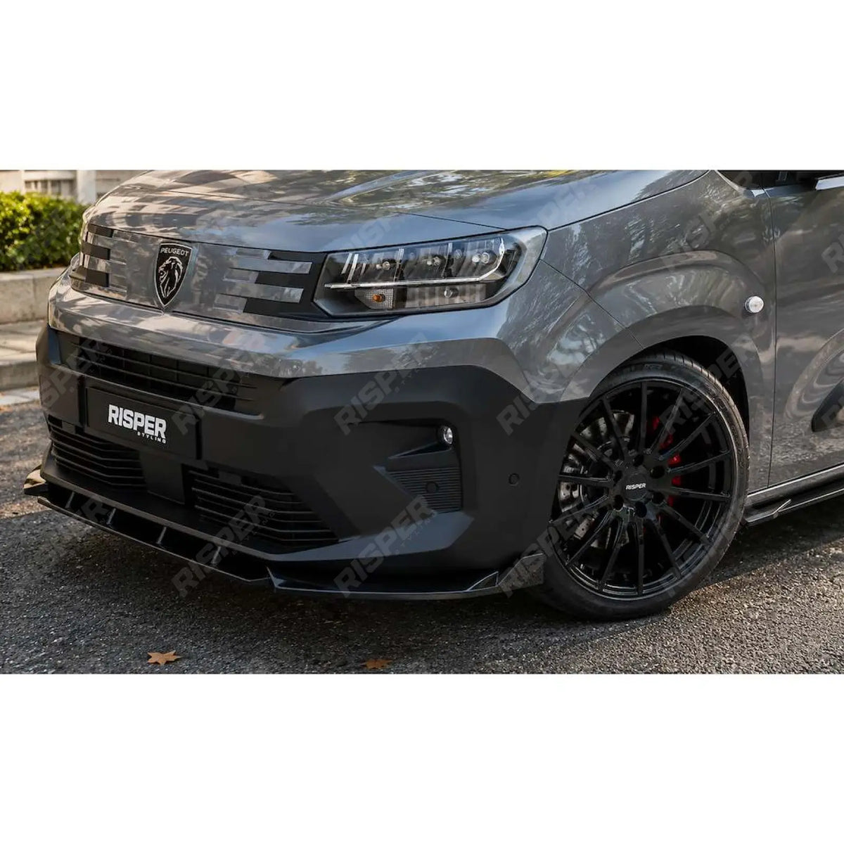 Front Splitter in Gloss Black For Peugeot Partner / Citroen Berlingo 2023+