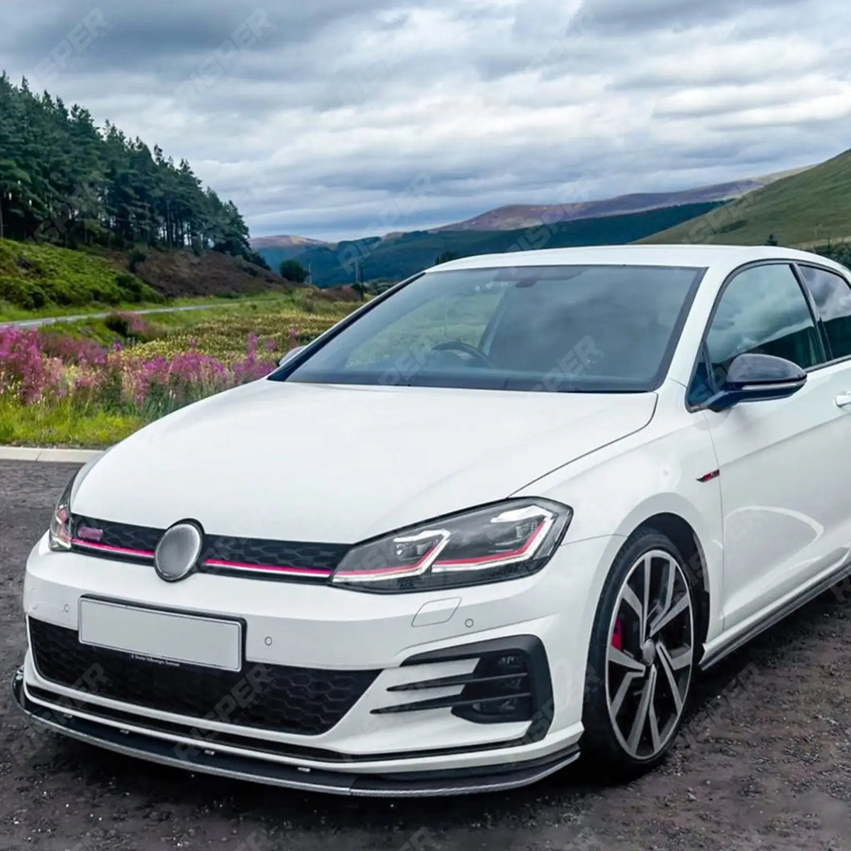 Front Splitter in Gloss Black For Vw Golf Mk7.5 GTI / R LINE 2017-2019