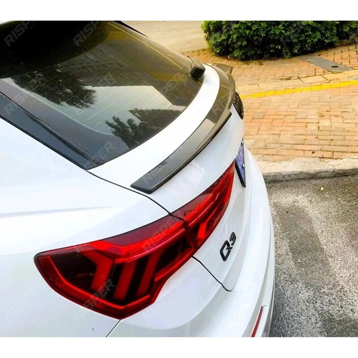 Gloss Black Mid Spoiler For Audi Q3 2019 on