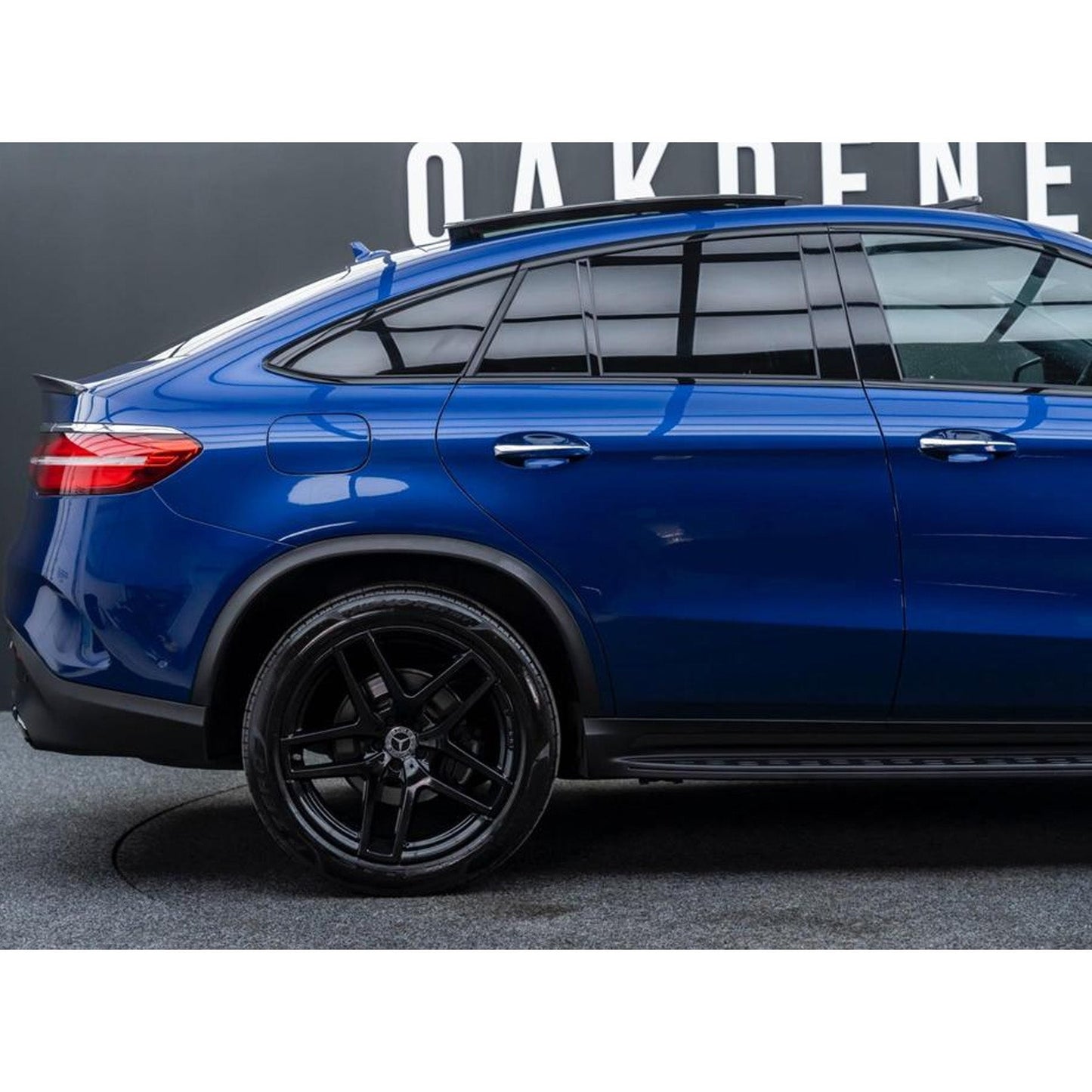 Mercedes GLE Coupe C292 2015 Onwards - OE Style Running Boards Side Steps in Black - TMC Motorsport