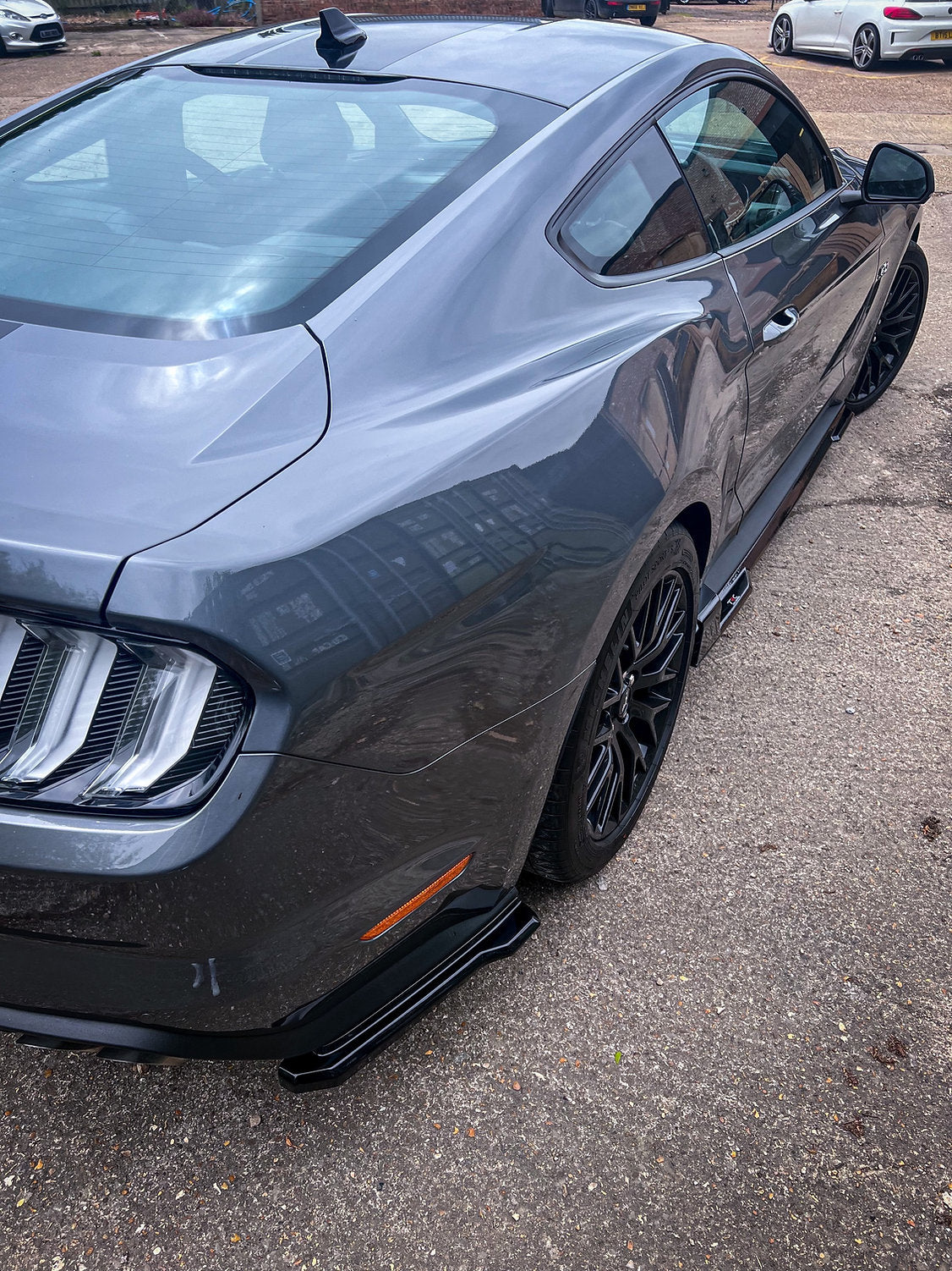 Ford Mustang 5.0L GT Facelift - Rear Spats - TMC Motorsport