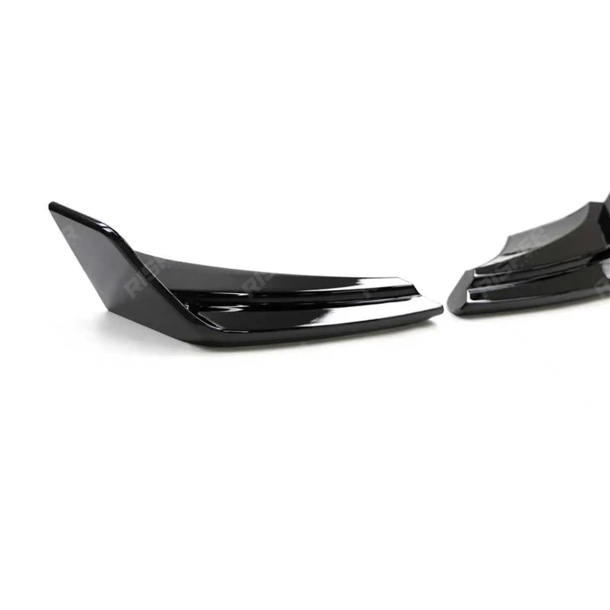 Rear End Pieces In Gloss Black For Land Rover Defender L663