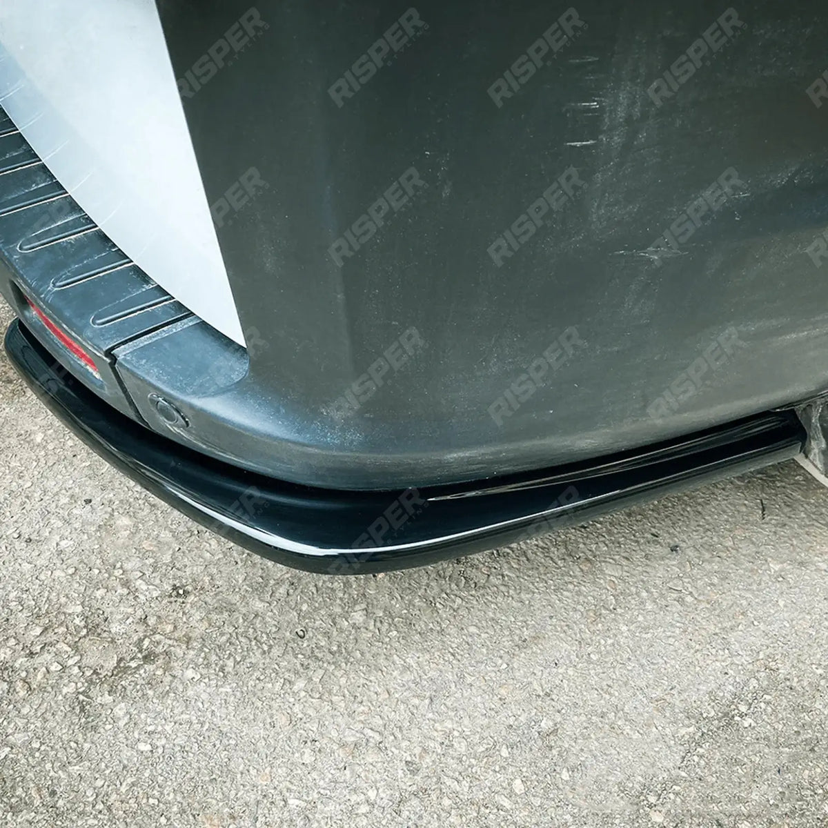 Risper Rear Bumper Splitters Gloss Black For Ford Transit Custom 2012-2023