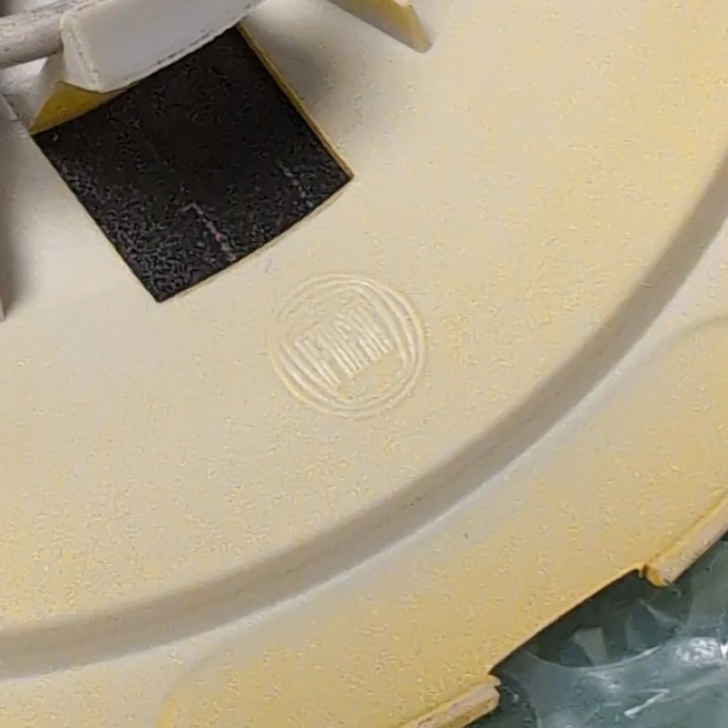 Genuine Abarth Alloy Wheel Centre Cap – Bordo Yellow – 500 / Punto Evo Abarth