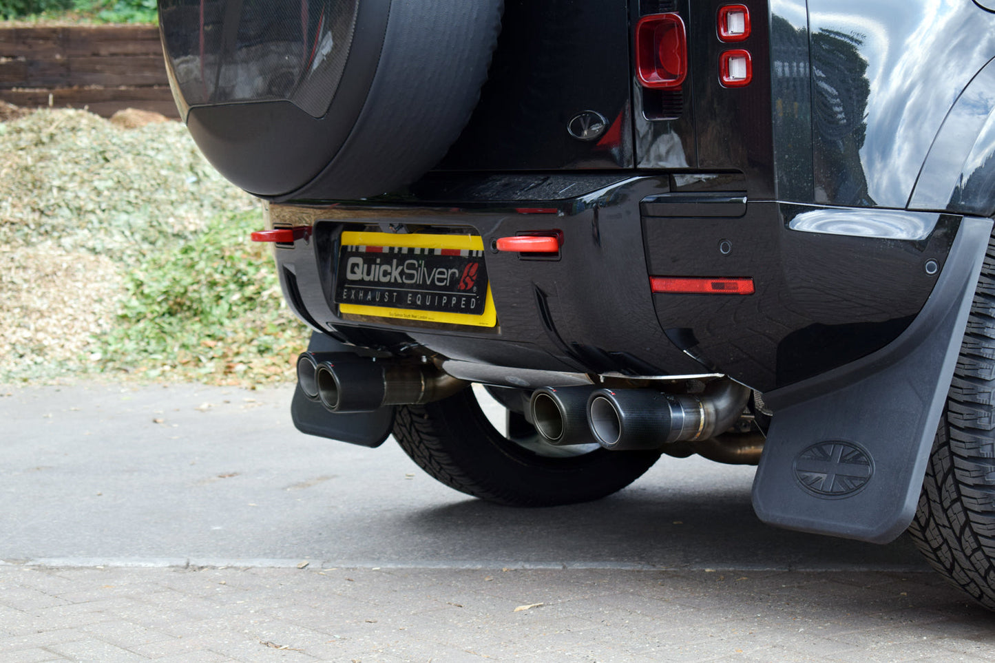 Land Rover Defender P400 90 OR 100 - Sport System with Sound Architect™ (2021 on) - QuickSilver Exhausts