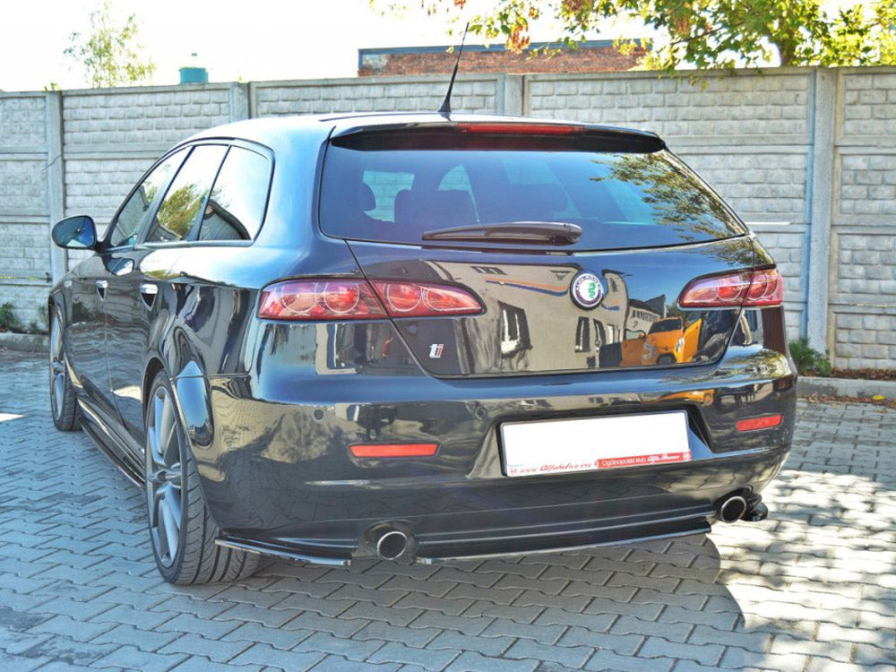 Maxton Design Central Rear Splitter Alfa Romeo 159