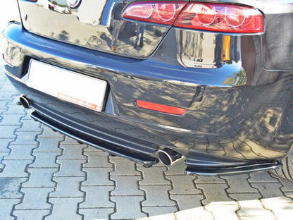 Maxton Design Central Rear Splitter (Vertical Bars) Alfa Romeo 159 - Gloss Black