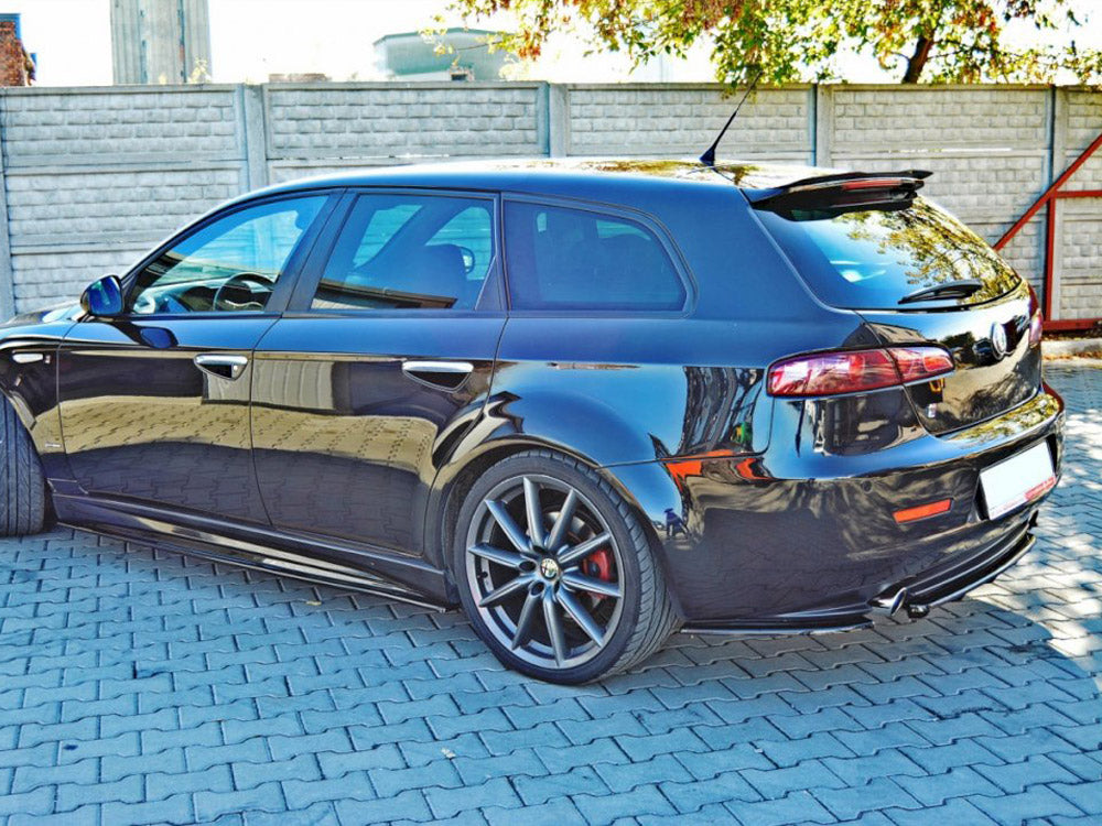 Maxton Design Spoiler CAP Alfa Romeo 159 Sportwagon - Gloss Black