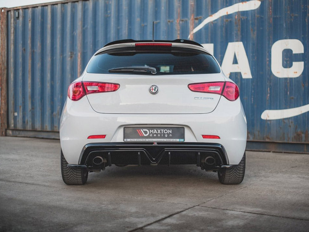 Maxton Design Rear Valance Alfa Romeo Giulietta Facelift (Exhaust On Both Sides Version)