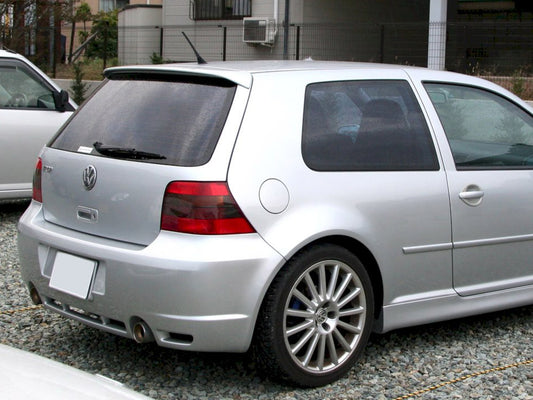 Maxton Design Side Skirts Golf 4 3 Door < R32 Look >