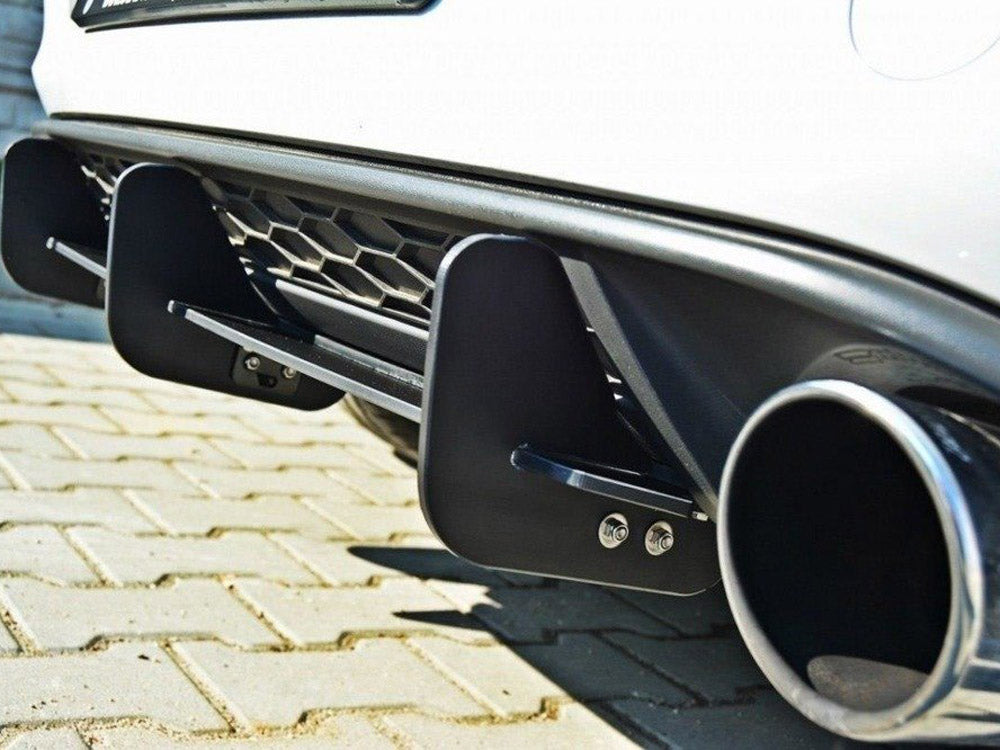Maxton Design VW Golf MK7 GTI Rear Diffuser & Rear Side Splitters