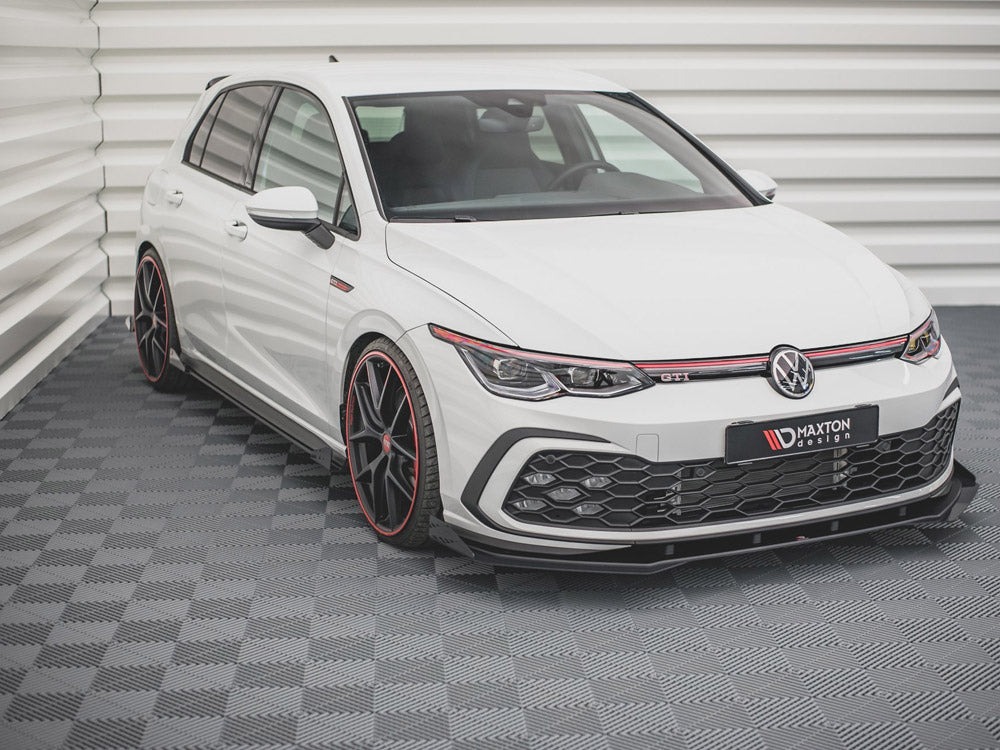 Maxton Design Street Pro Front Splitter + Flaps Volkswagen Golf GTI / GTE / GTD / R-Line Mk8