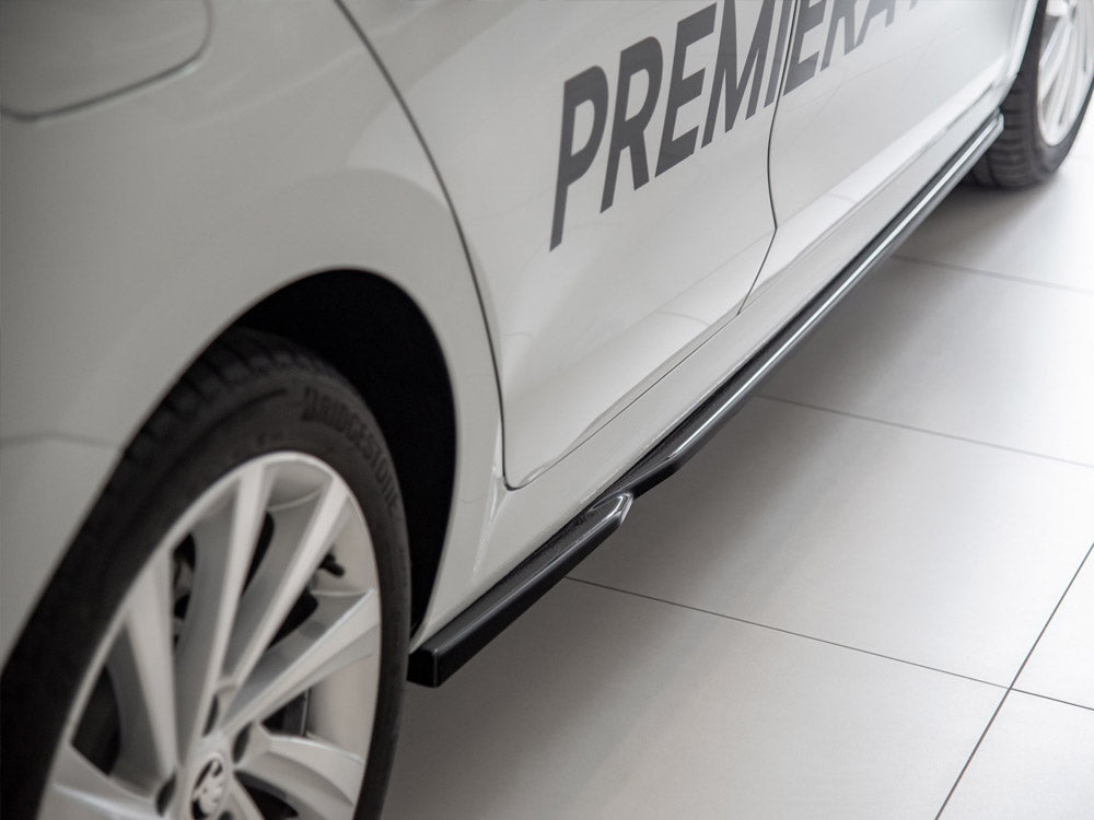 Maxton Design Side Skirts Diffusers V.2 Skoda Octavia Mk4 - Textured