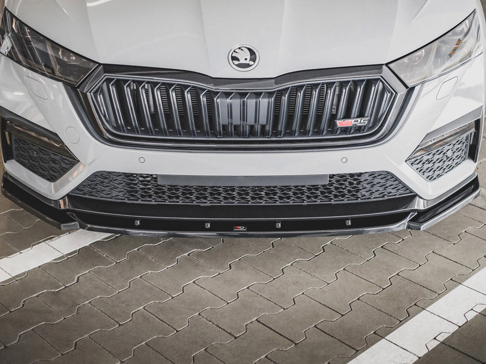 Maxton Design Front Splitter V3 Skoda Octavia RS MK4 (2020-) - Carbon Look