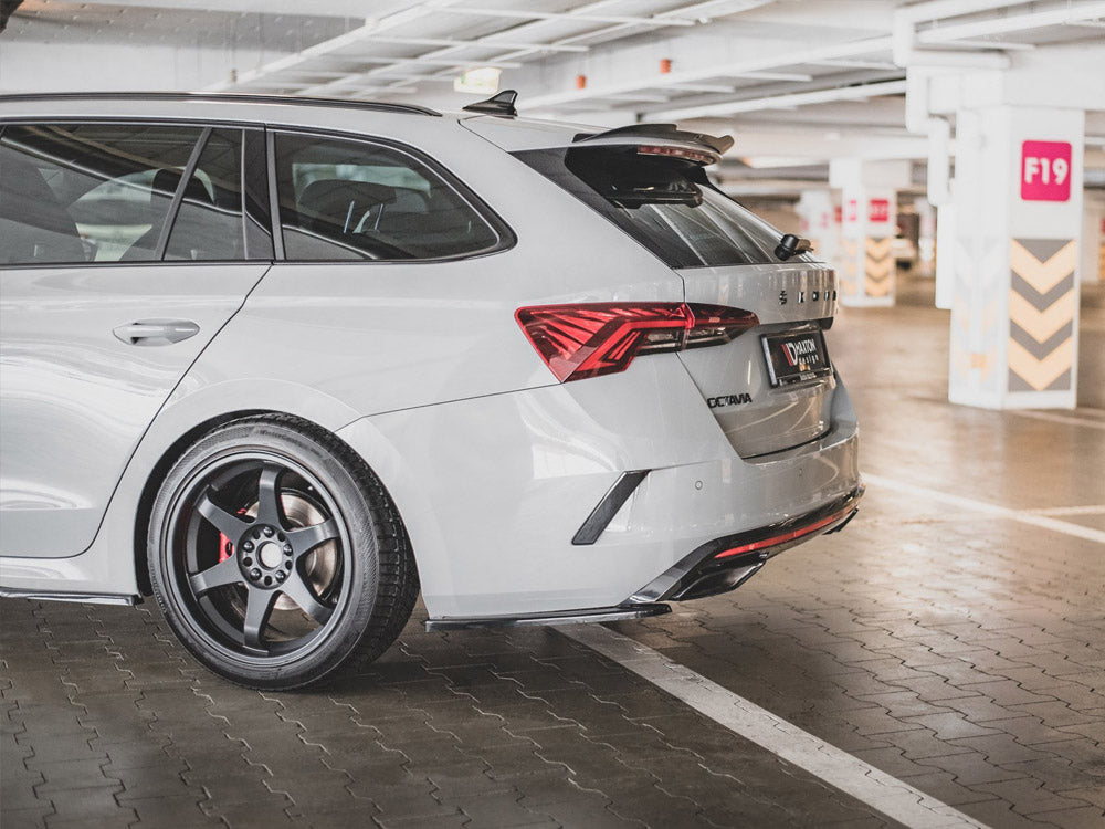 Maxton Design Rear Side Splitters V1 Skoda Octavia RS MK4 (2020-) - Carbon Look