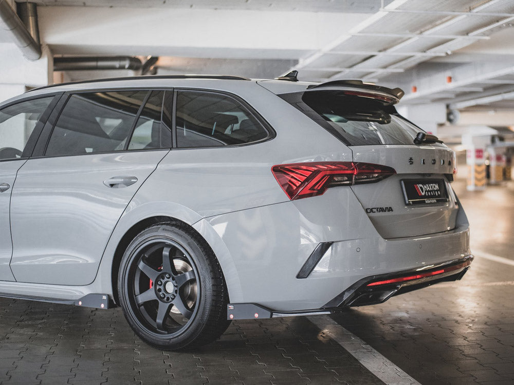 Maxton Design Rear Side Splitters V.2 + Flaps Skoda Octavia RS Mk4