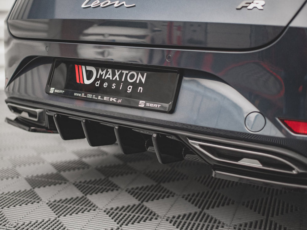 Maxton Design Rear Valance V.1 Seat Leon FR ST Mk4 - Carbon Look
