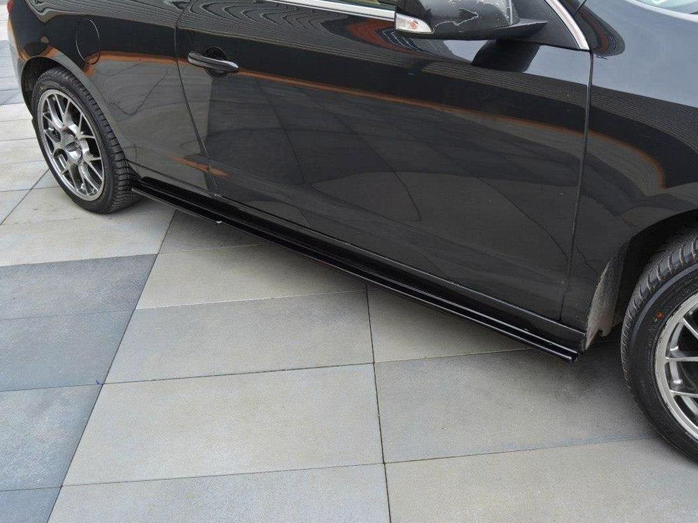 Maxton Design Side Skirts Splitters Renault Laguna MK 3 Coupe (2008-2015) - Carbon Look