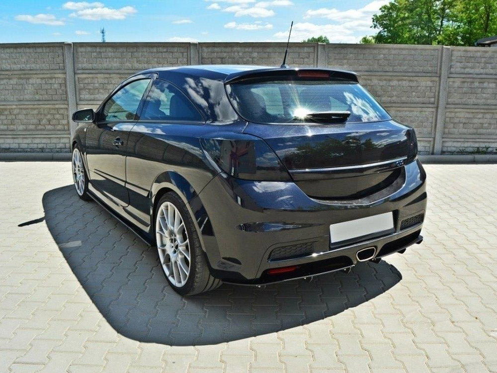Maxton Design Rear Diffuser Opel Astra H (For OPC / VXR)