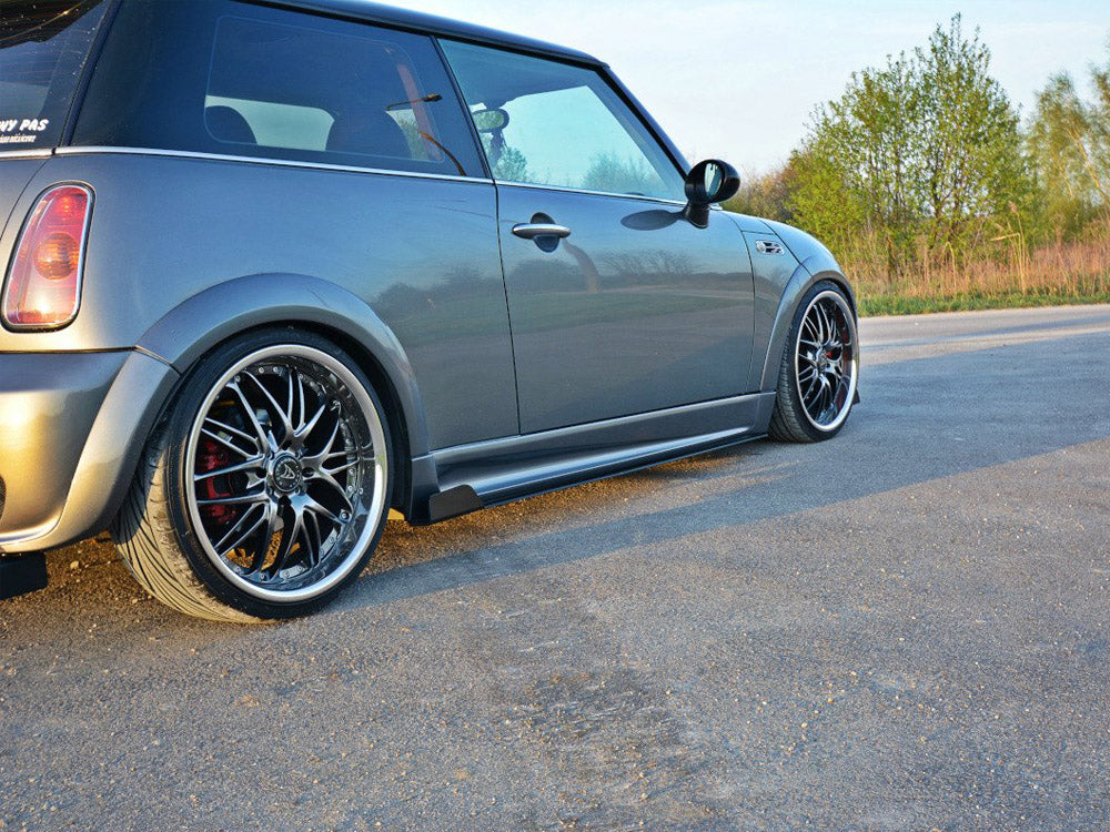 Maxton Design Racing Side Skirts Diffusers Mini R53 Cooper S JCW (2003-2006)