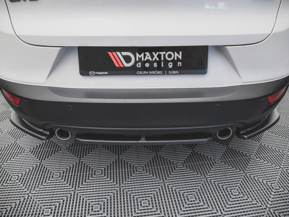 Maxton Design Central Rear Splitter Mazda CX-3