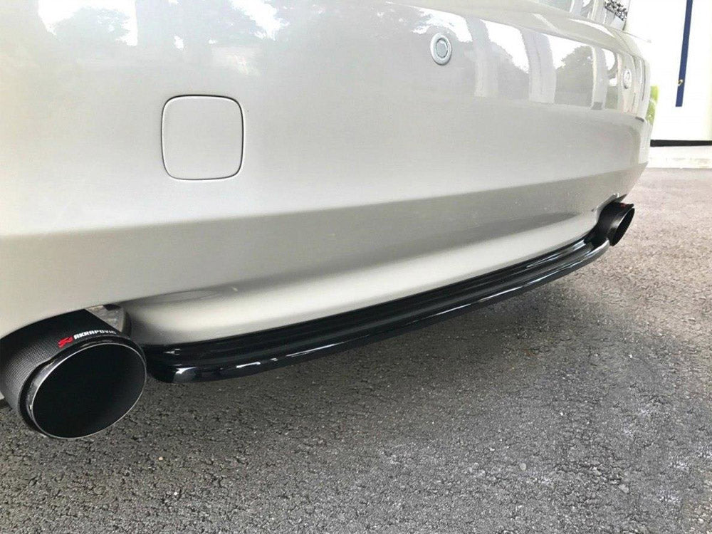 Maxton Design Central Rear Splitter Lexus GS 300 Mk3 Facelift