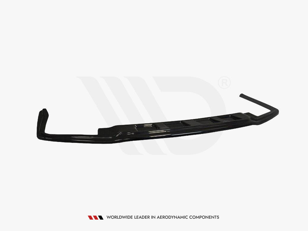 Maxton Design Central Rear Splitter Lexus IS 300H Mk3