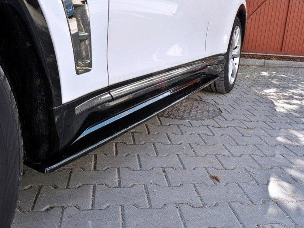 Maxton Design Side Skirts Diffusers Infiniti QX70