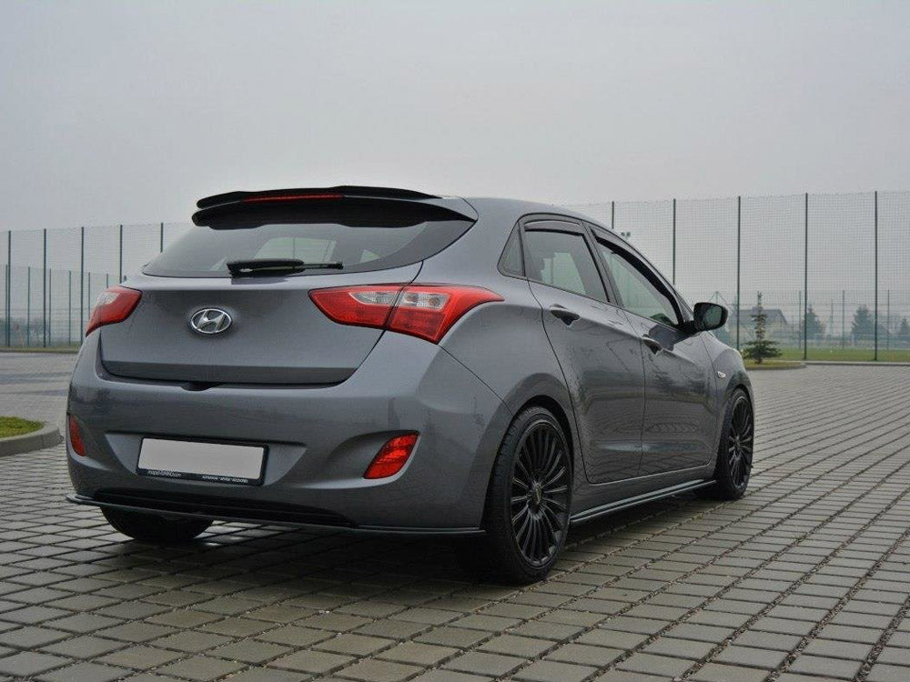 Maxton Design Side Skirts Diffusers Hyundai I30 MK2 (2011-2017) - Carbon Look