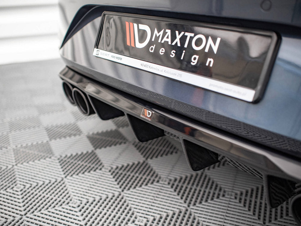 Maxton Design Rear Valance + Exhaust Ends Imitation Seat Leon FR Hatchback Mk4