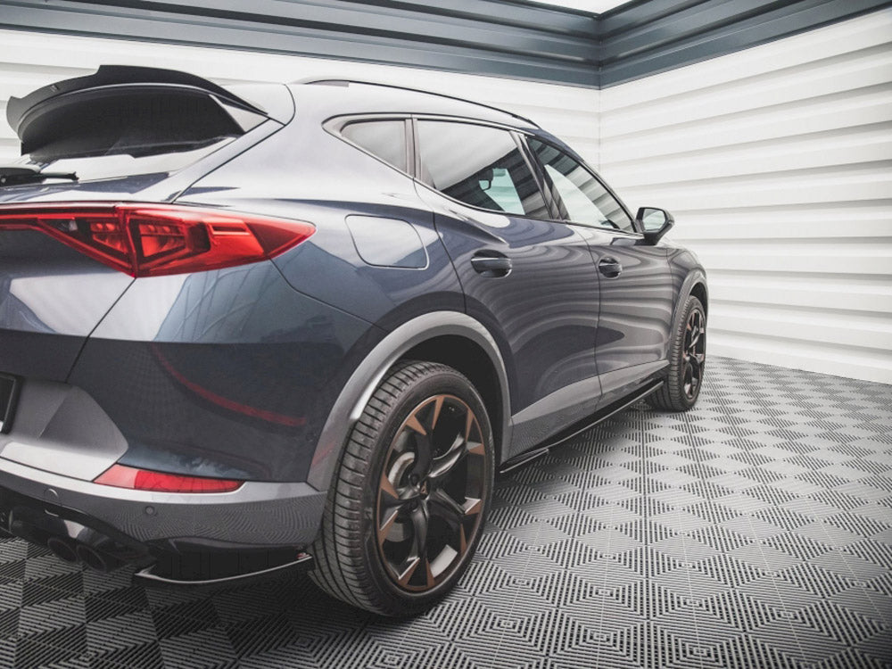 Maxton Design Side Skirts Diffusers V.1 Cupra Formentor