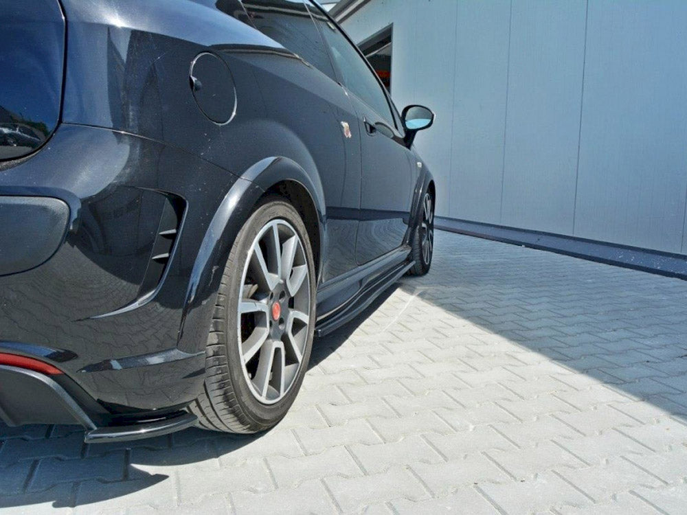 Maxton Design Side Skirts Diffusers Abarth Punto Evo - Carbon Look