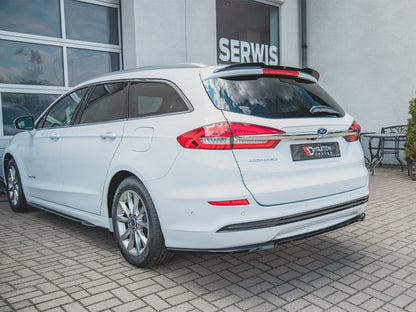 Maxton Design Central Rear Splitter Ford Mondeo Estate Platinum Mk5 Facelift - Textured