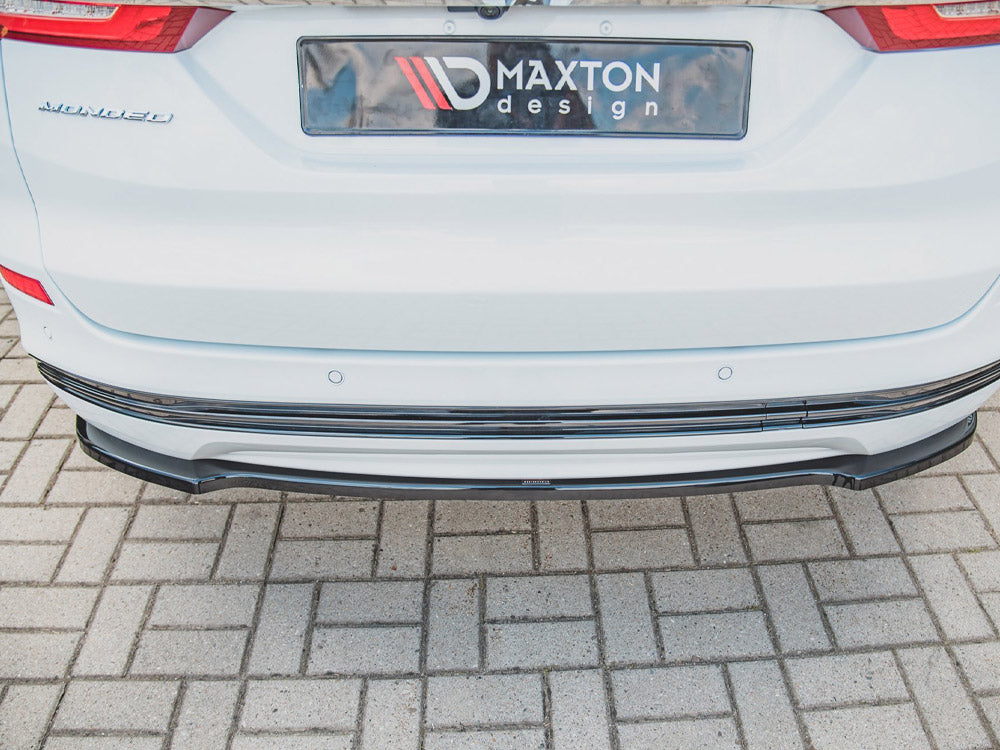 Maxton Design Central Rear Splitter Ford Mondeo Estate Platinum Mk5 Facelift - Textured