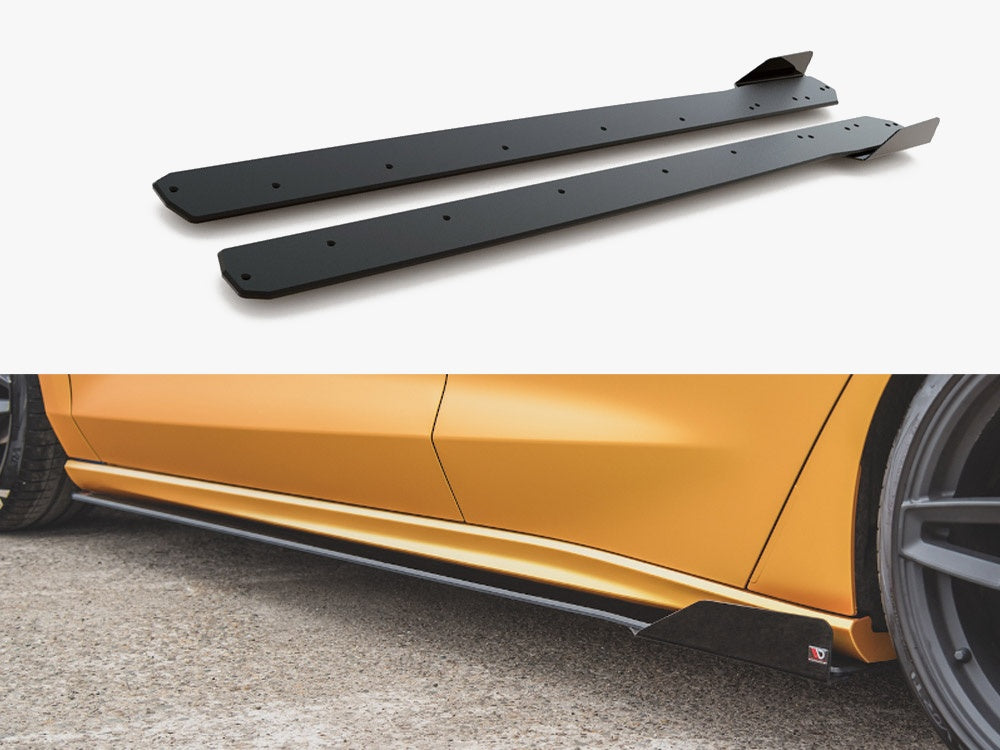 Maxton Design Street PRO Side Skirt Diffusers + Flaps Ford Focus ST / ST-Line Mk4
