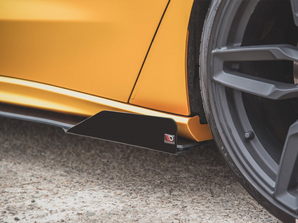 Maxton Design Side Flaps Ford Focus ST / ST-Line Mk4