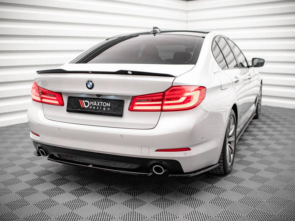 Maxton Design Central Rear Splitter BMW 5 Sedan G30
