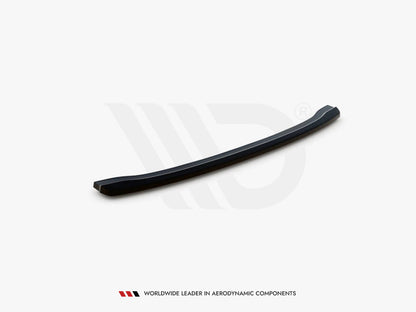 Maxton Design Central Rear Splitter BMW 5 Sedan G30
