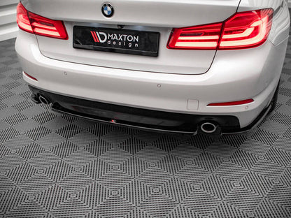 Maxton Design Central Rear Splitter BMW 5 Sedan G30