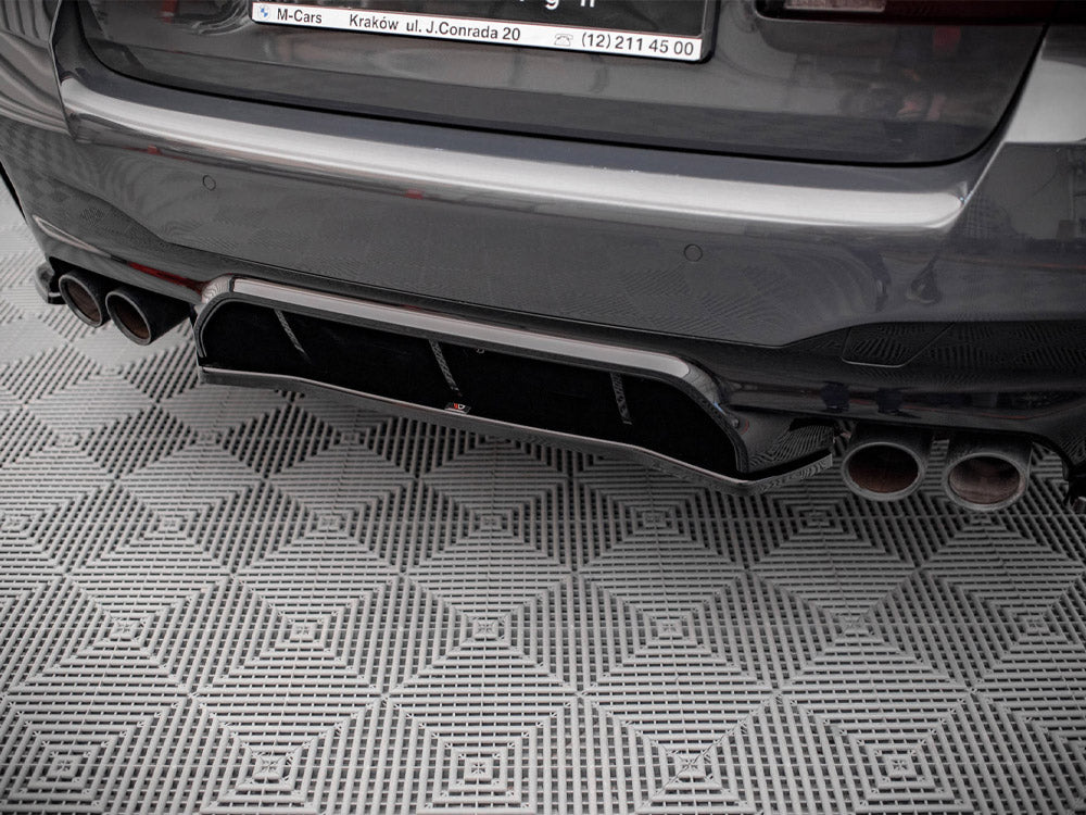 Maxton Design Central Rear Splitter BMW M5 F90