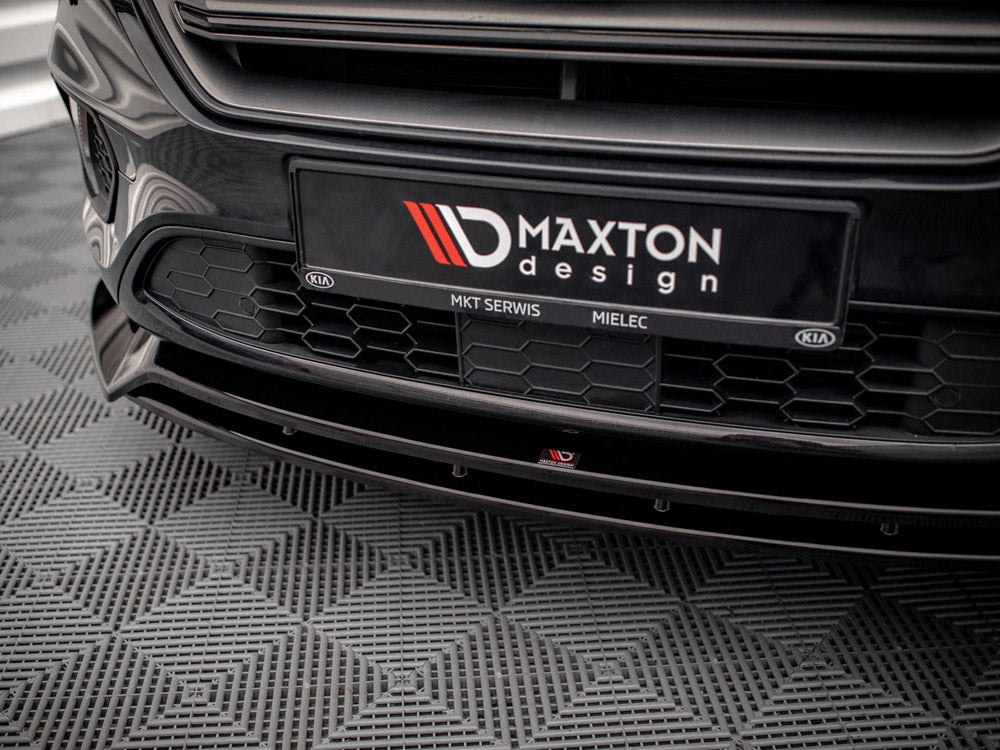 Maxton Design Front Splitter V.1 Ford Escape ST-Line Mk3