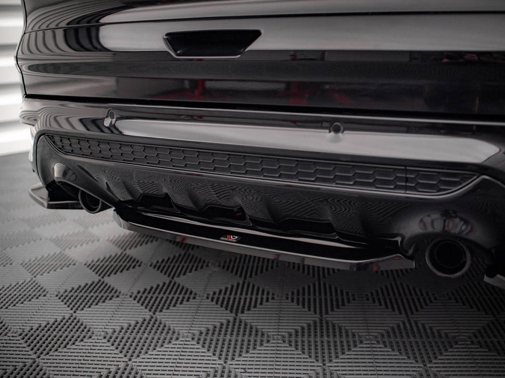 Maxton Design Central Rear Splitter Ford Escape ST-Line Mk3 (2012-2019)