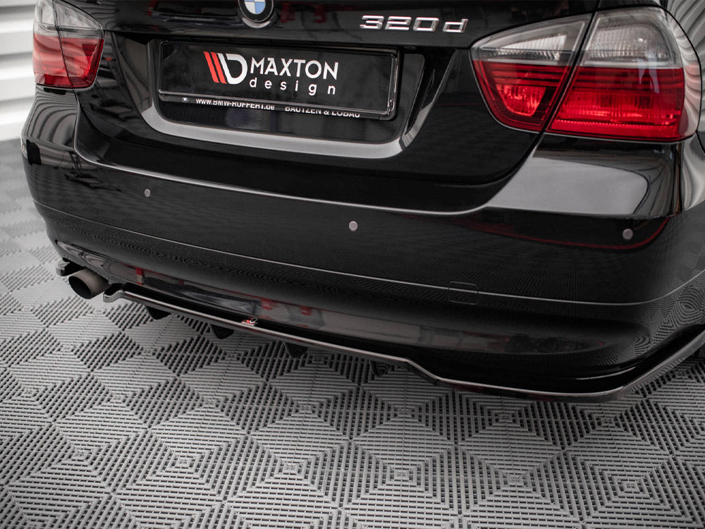 Maxton Design Central Rear Splitter (Vertical Bars) BMW 3 Sedan E90