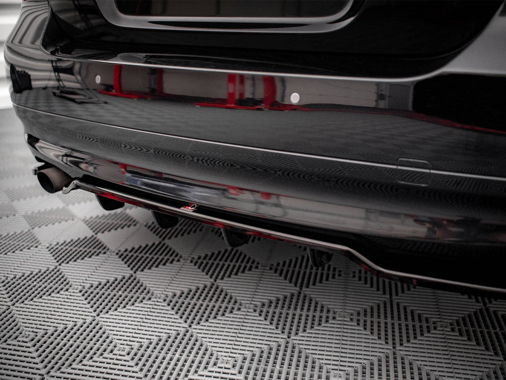 Maxton Design Central Rear Splitter (Vertical Bars) BMW 3 Sedan E90