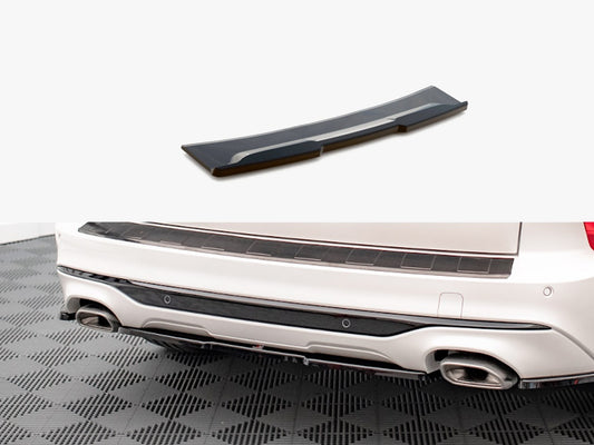 Maxton Design Central Rear Splitter Ford KUGA ST-Line Mk3