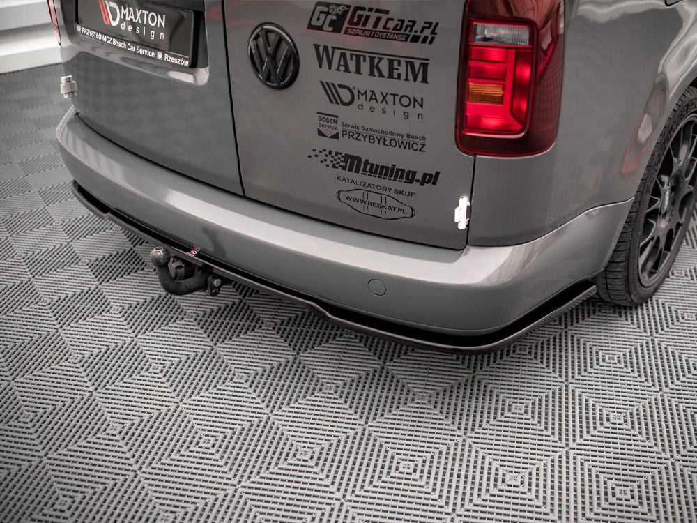 Maxton Design Central Rear Splitter VW Caddy Long Mk3 Facelift